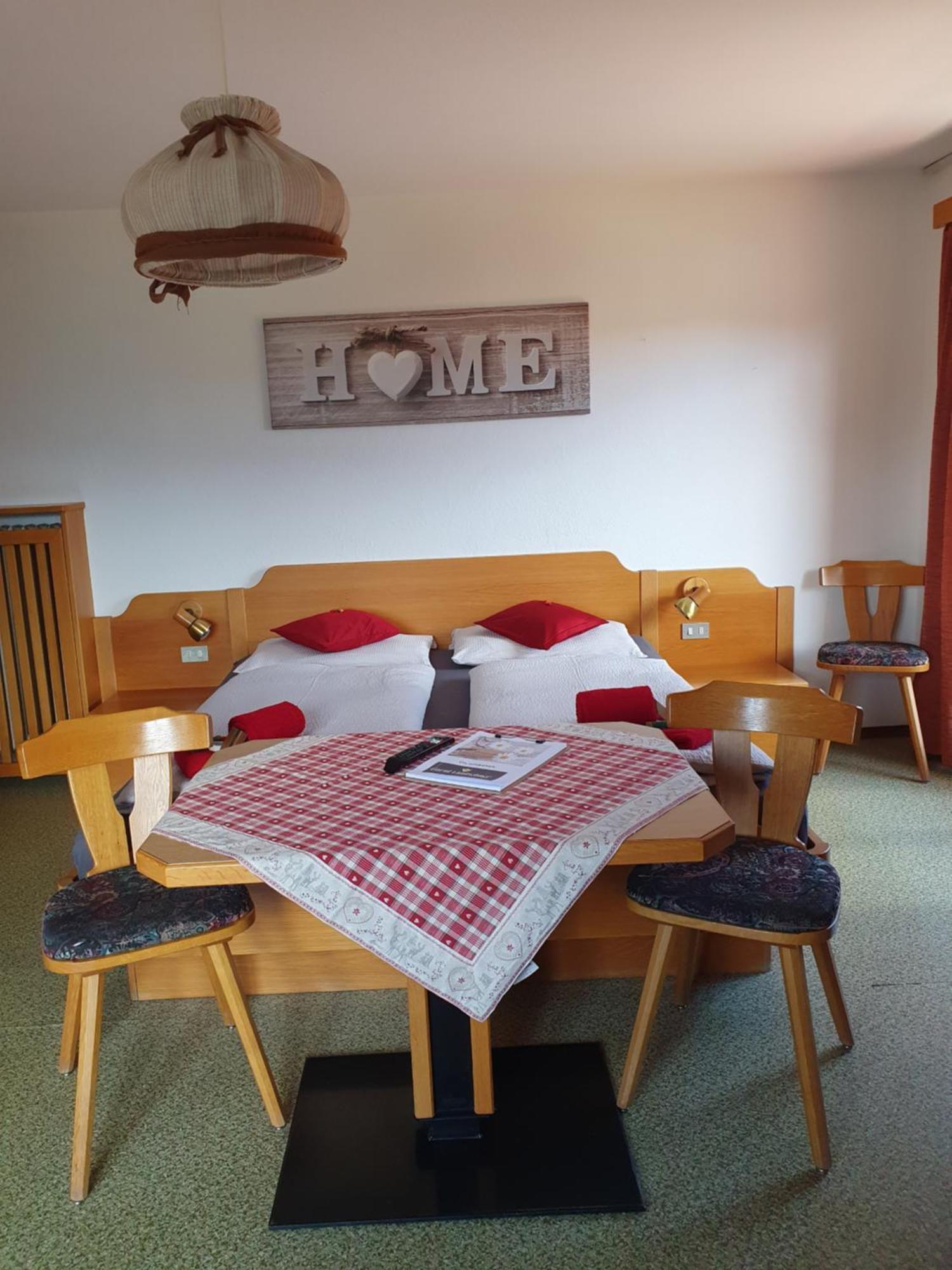 B&B Garni Lantschner Castelrotto Exterior foto